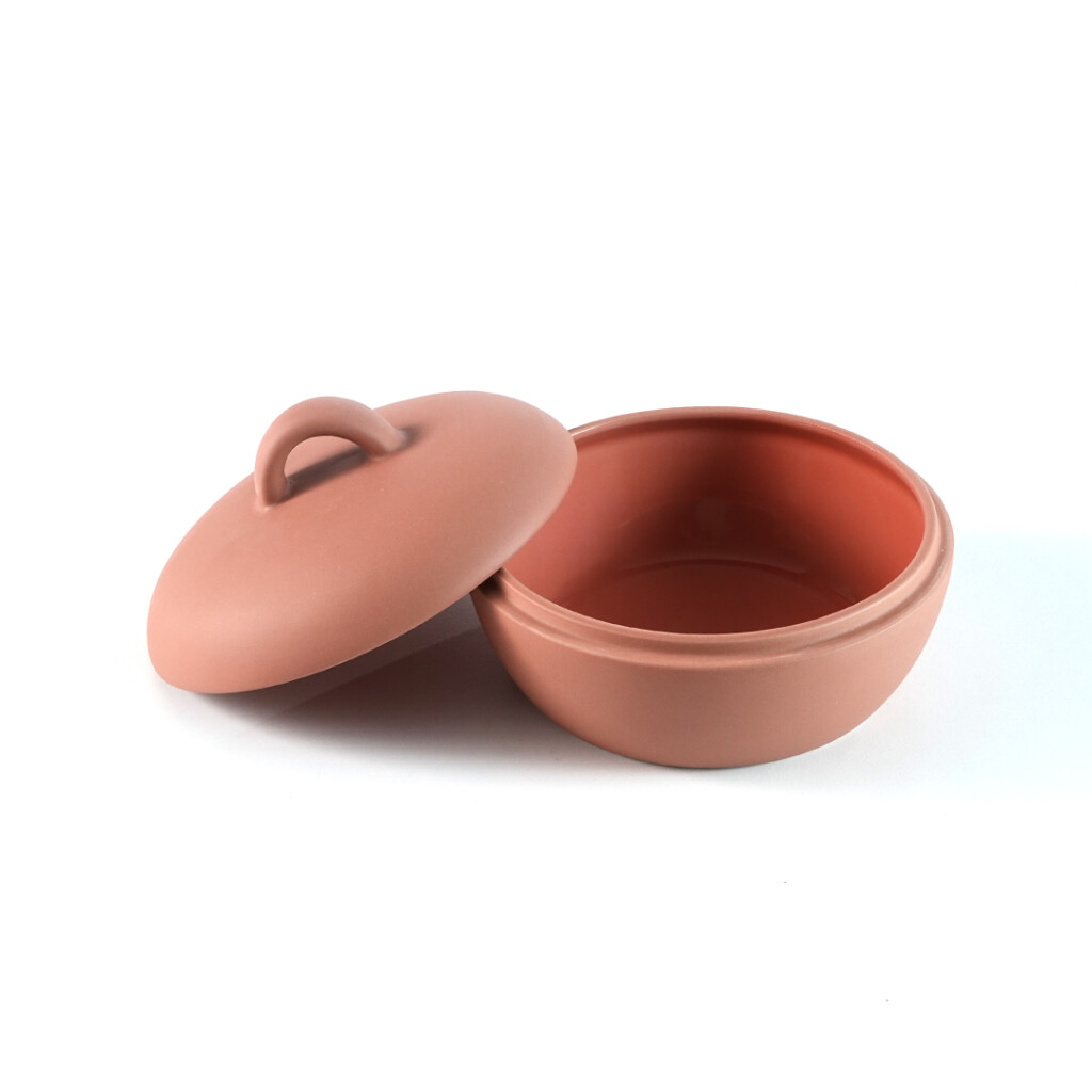 TUREEN M