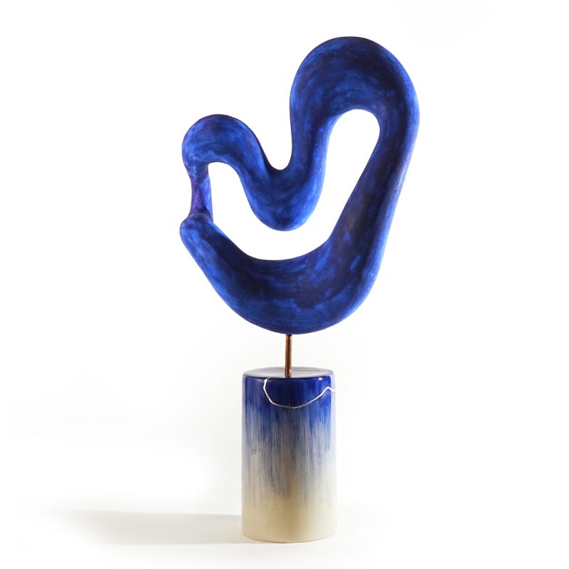 Decor sculpture by curio
