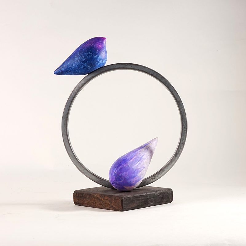 Bird sculpture 31 x 13.5 x 31 cm